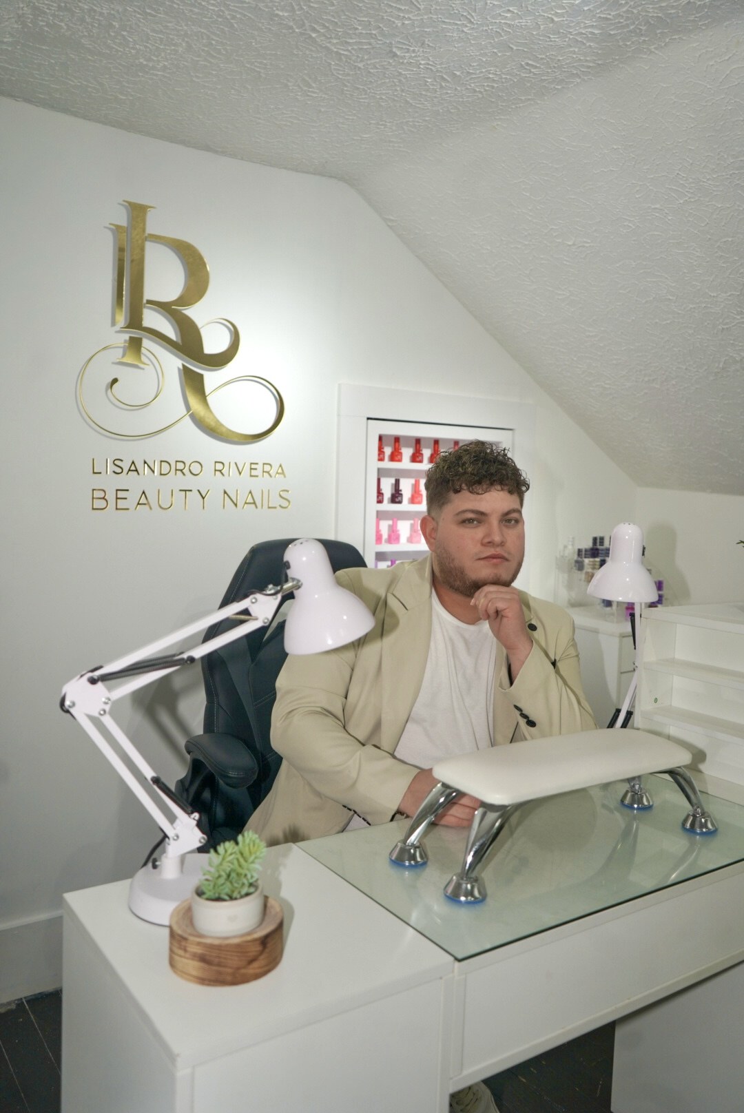 Lisandro Beauty Nails